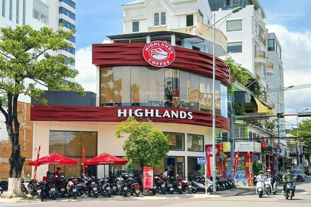 Góc 2mt trần quang khải, q1  5.7 x 23m, 126m2  ctxd hầm 7 tầng  hđt 90tr/th  giá 27 tỷ