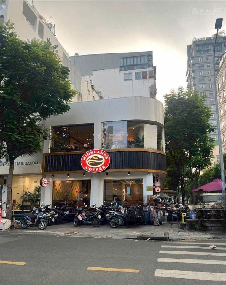 Góc 2mt trần quang khải, q1  5.7 x 23m, 126m2  ctxd hầm 7 tầng  hđt 90tr/th  giá 27 tỷ