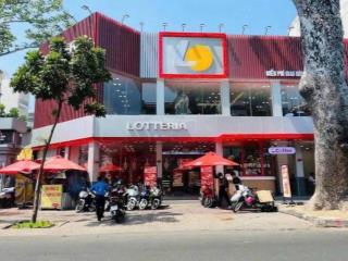 Giá đầu tư  mt lê quang định, bình thạnh  dt 8.8 x 35m  3 tầng  hđt 90 triệu/tháng  giá 34 tỷ