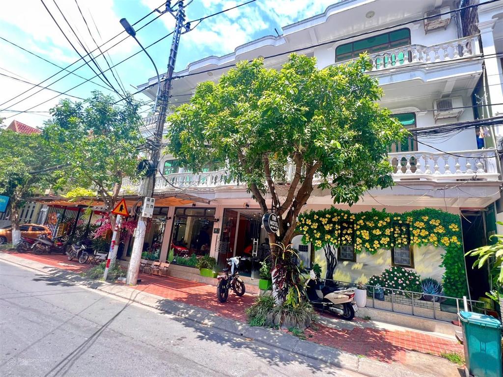20m mặt tiền đường dương văn an  phố đi bộ, nhà nghỉ 10 phòng và cà phê vườn trung tâm đồng hới