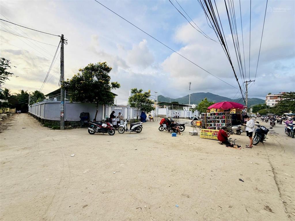 Bán đất 2 mặt tiền vĩnh phương, nha trang  sát chợ, trường học  chỉ 1,5 tỷ!