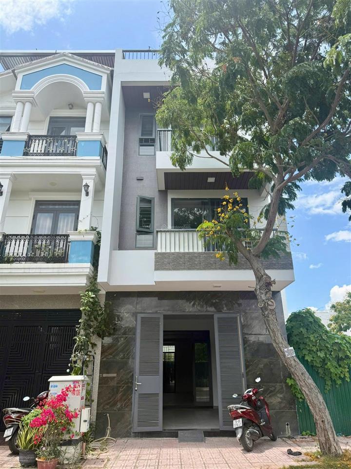 Bán nhà kđt hà quang 1, nha trang  vừa ở vừa cho thuê  thu nhập ngay