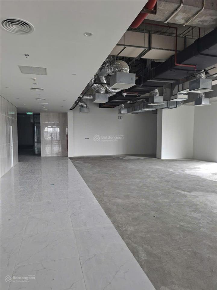 Rox tower  giá căn trung tâm thương mại chỉ 5 tỷ