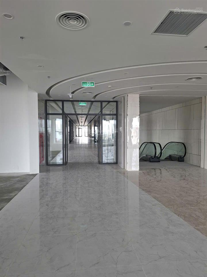 Rox tower  giá căn trung tâm thương mại chỉ 5 tỷ