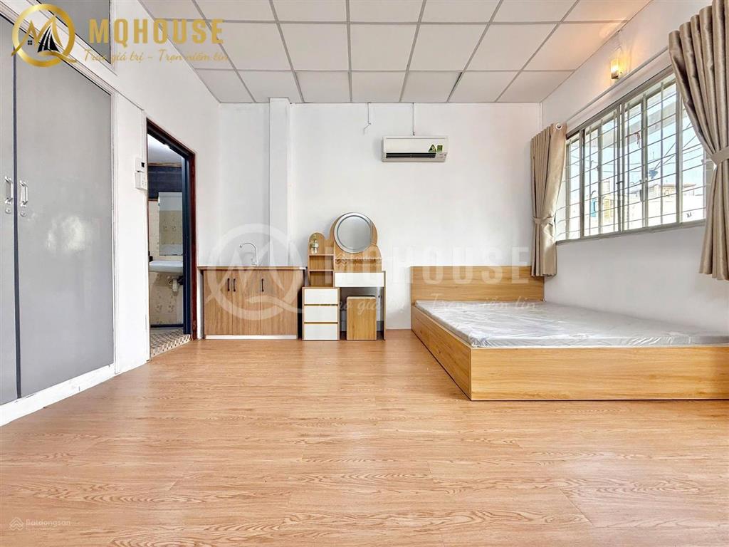 Cập bến phòng stu ban công siêu rộng rãi thoáng mát