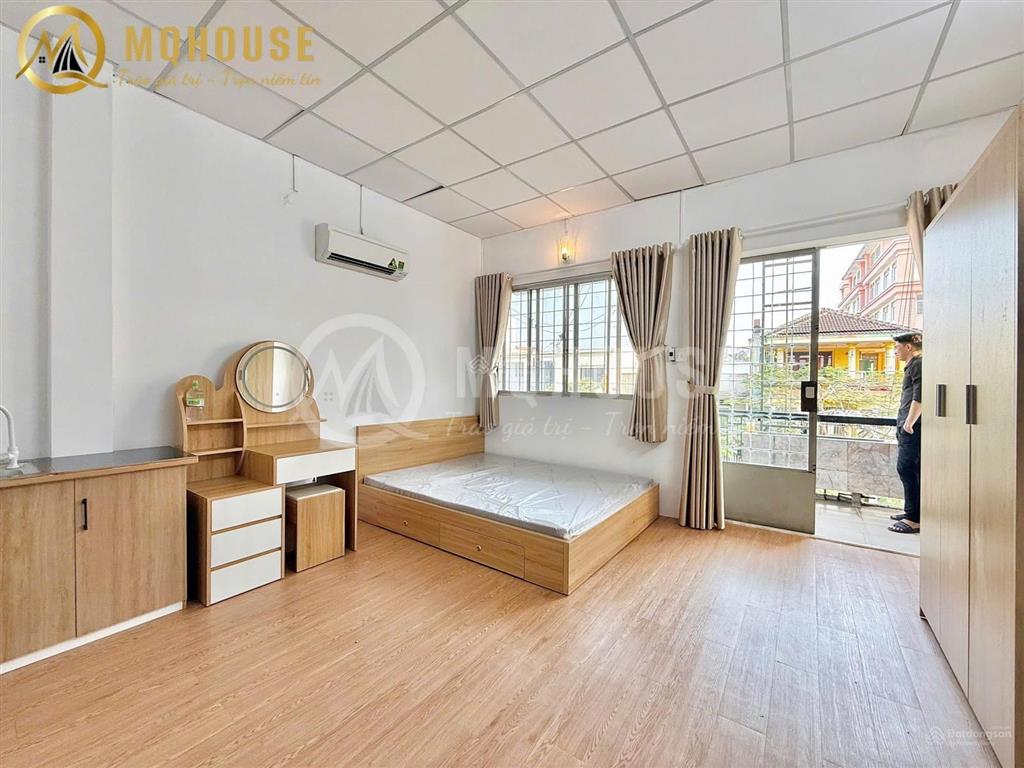 Cập bến phòng stu ban công siêu rộng rãi thoáng mát