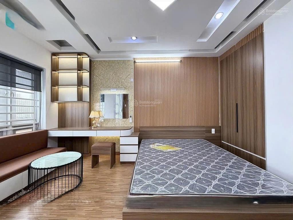 Cho thuê căn hộ 1pn ban công siêu rộng full công năng