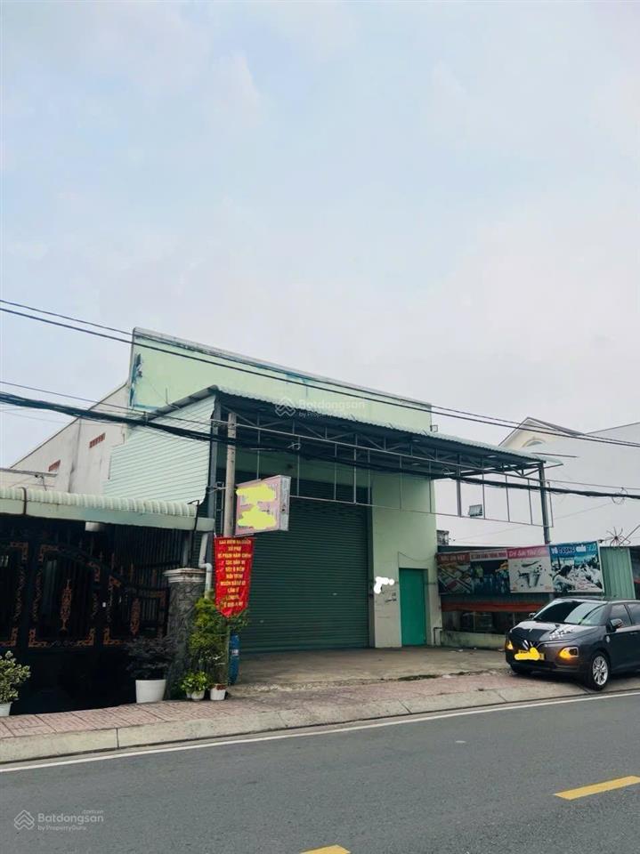 Cho thuê mặt bằng đẹp 10x30m vị trí kinh doanh tốt