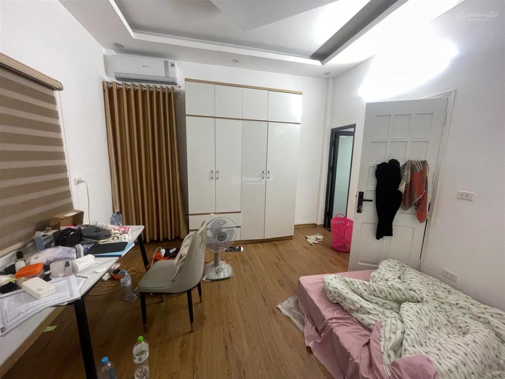 Nhà chính chủ sổ đổ sau quy hoạch ra gần mặt đường, đang cho thuê với dòng tiền 14 triệu/ tháng