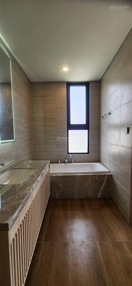 Căn hộ 2pn, 2wc, 74m2 tại essensia sky, nhà bè, 5,55 tỷ