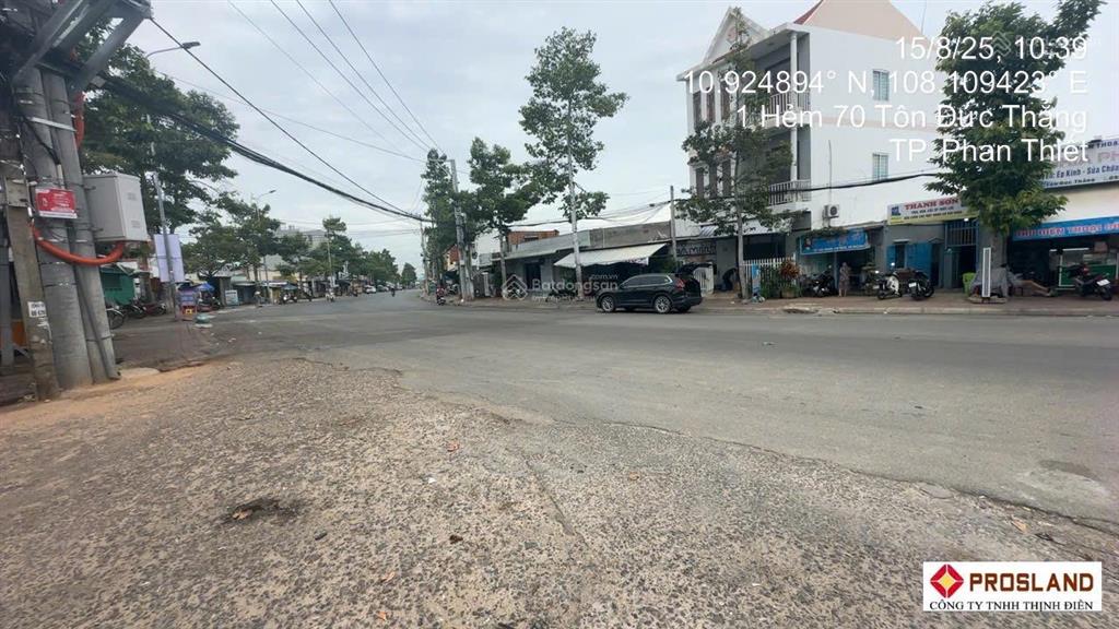 Nhà mặt phố chính chủ, tại đường tôn đức thắng, dt 195,8 m2, kinh doanh cho thuê tốt