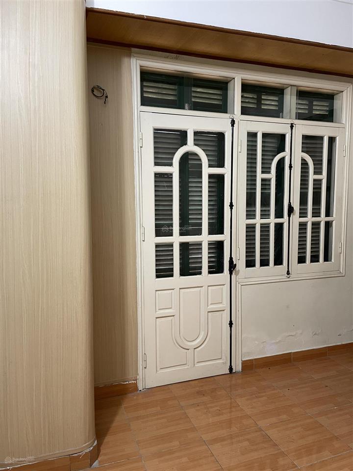 Chính chủ bán căn hộ chung cư phường hoàn kiếm