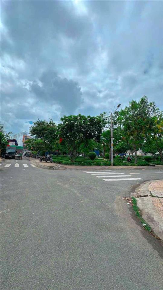 BÁN NHÀ KDC PHÂN LÔ VIP BÔNG SAO P.5 Q.8 – Ô TÔ ĐỖ CỬA-0948769331
