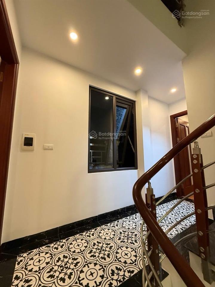 Bán nhà 4 tầng thạch bàn, long biên, hà nội