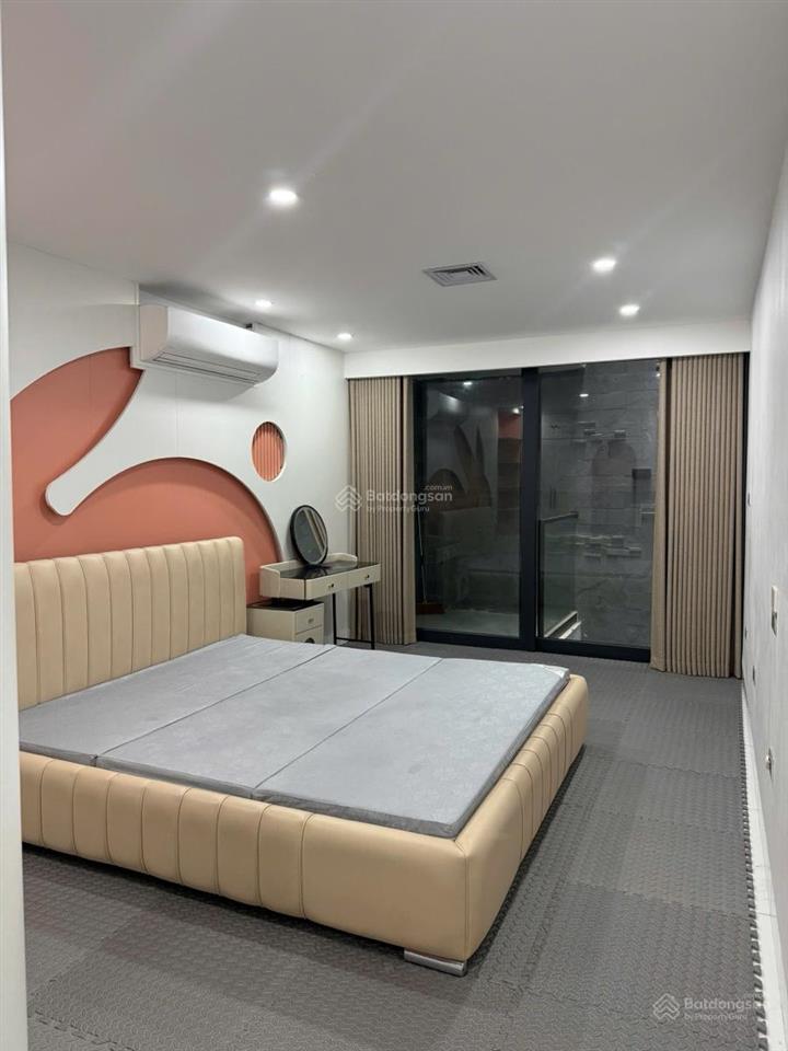 Hiếm ! bán nhà mặt phố ,phố huế  hai bà trưng 150m  6t mt4.3m  157 tỷ .kinh doanh sầm uất