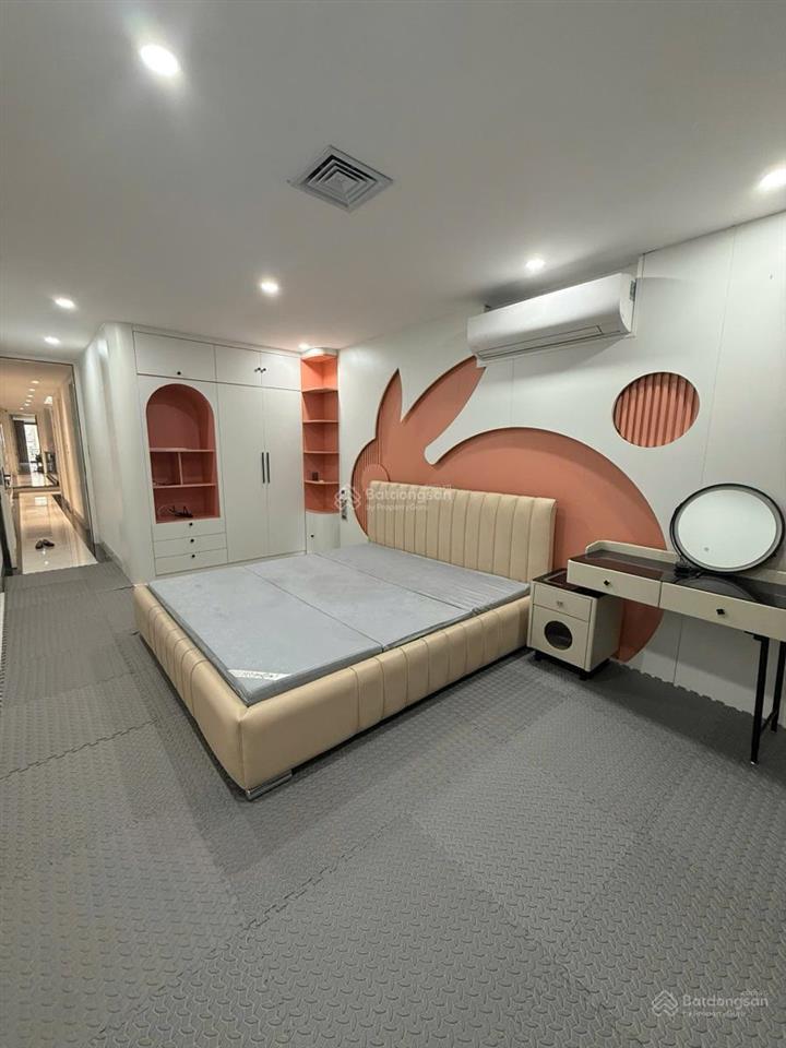 Hiếm ! bán nhà mặt phố ,phố huế  hai bà trưng 150m  6t mt4.3m  157 tỷ .kinh doanh sầm uất