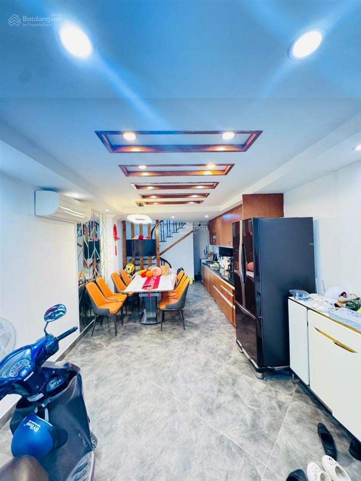 Hiếm ! bán nhà tôn đức thắng  đống đa 40m  6t  mt3.7m  16.1 tỷ . lô góc , kinh doanh , oto tải