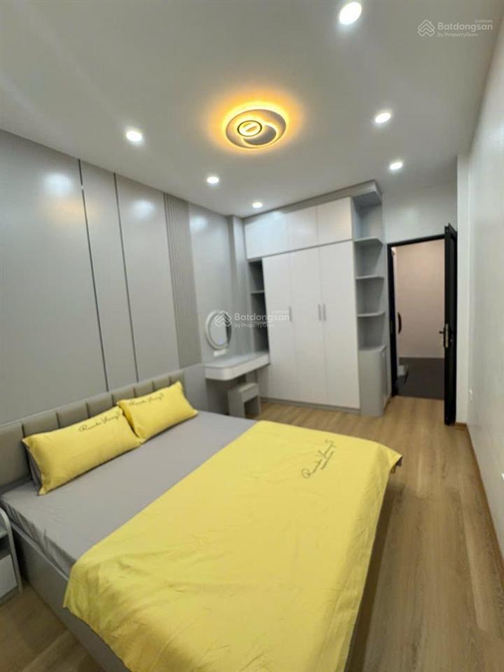 Siêu phẩm! bán nhà hồ ba mẫu  đống đa 28m  4 tầng  6.35 tỷ . nhà mới đẹp kính coong , full đồ