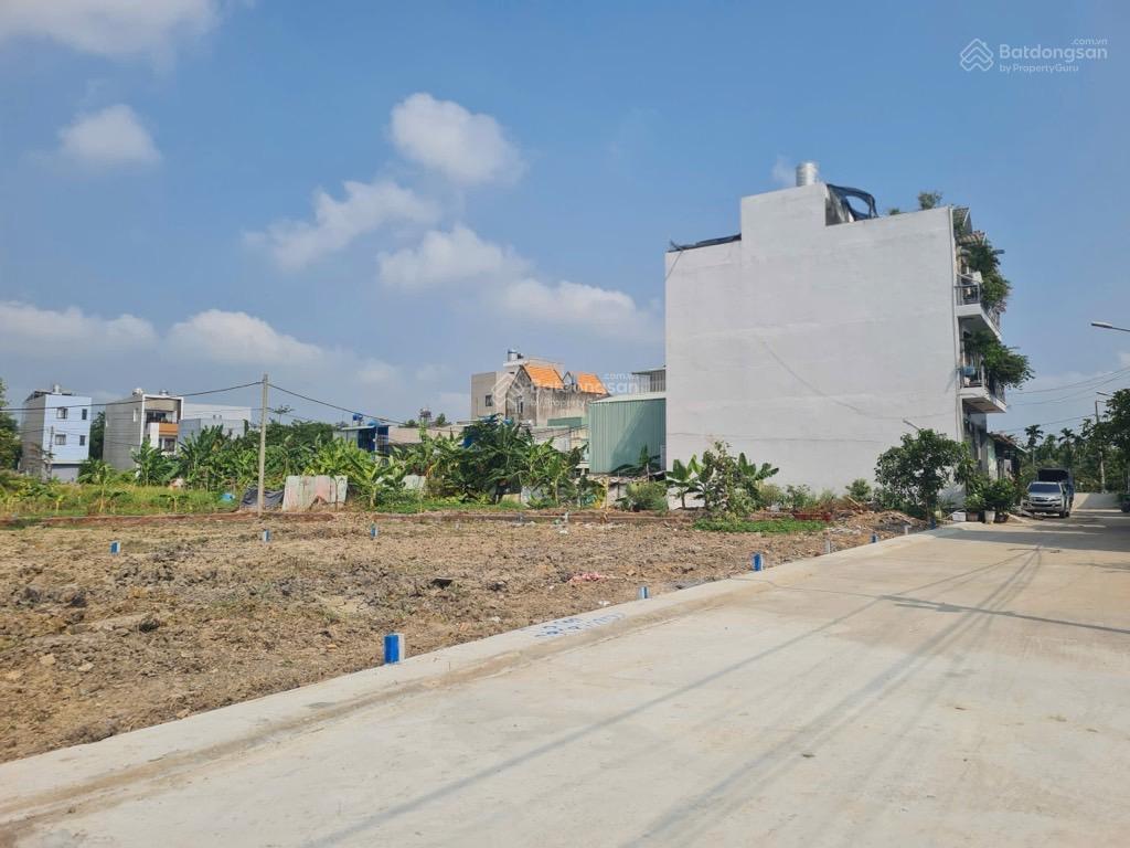 Bán đất thạnh xuân 52 quận 12, 2 mặt tiền trước sau gần sông, 111.5m² full thổ cư, giá 4.5 tỷ