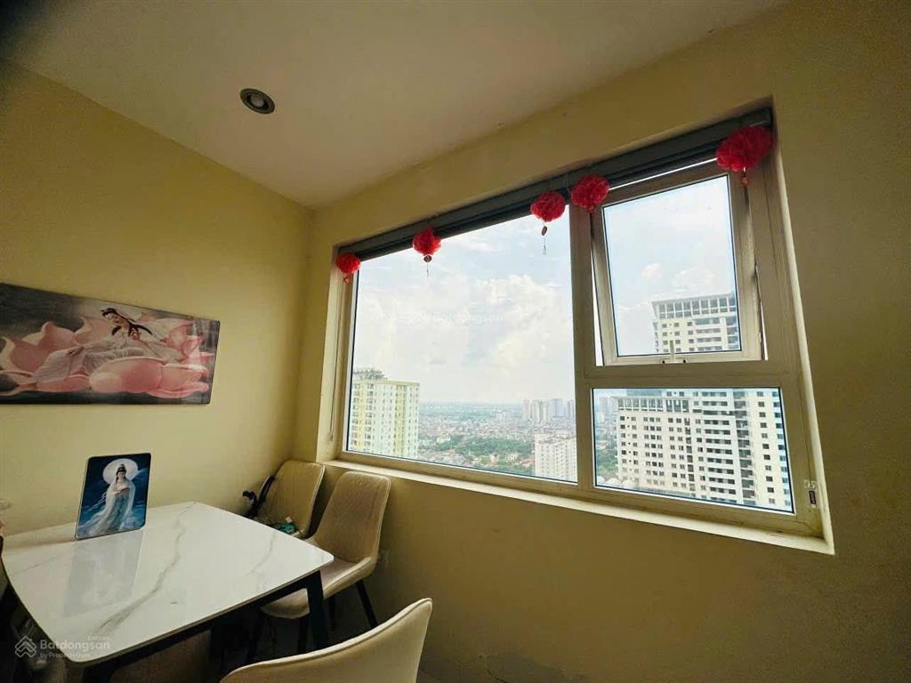 Chủ nhờ bán gấp căn hộ 88m2, 3pn, 2wc tòa b hồ gươm plaza  102 trần phú, hà đông