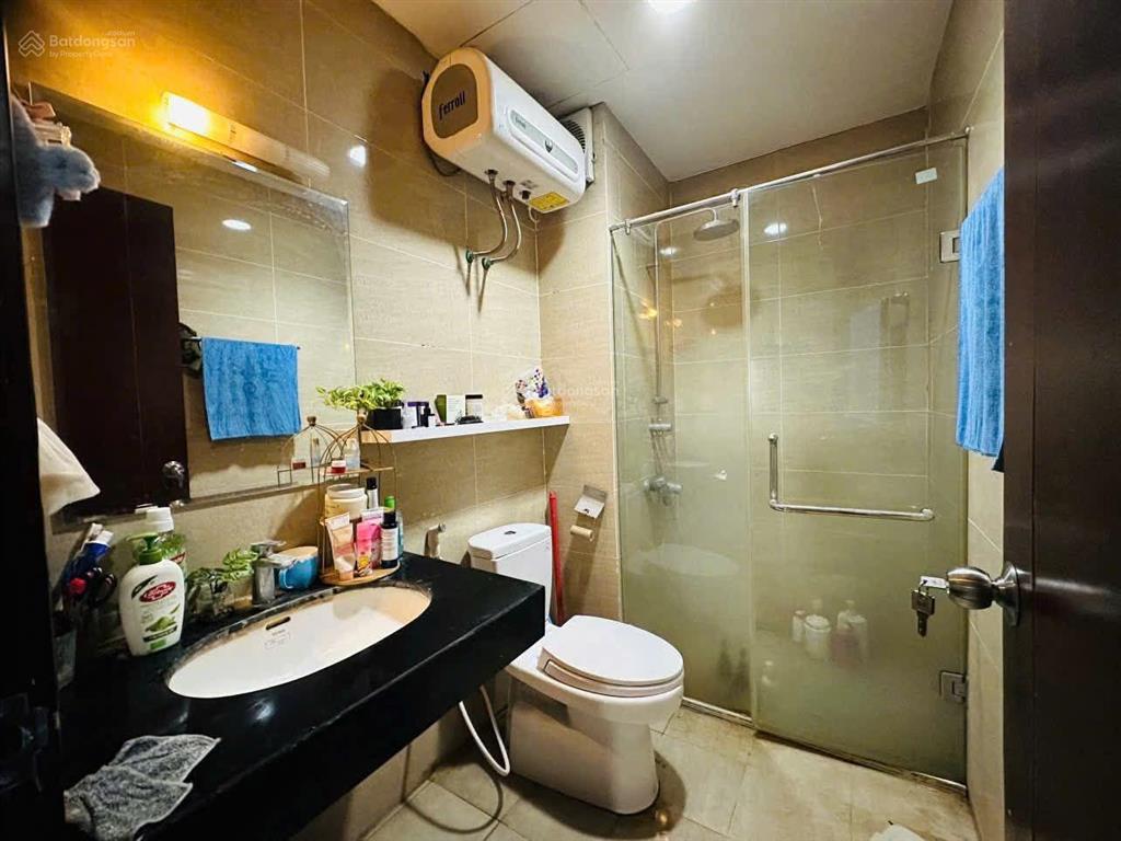Chủ nhờ bán gấp căn hộ 88m2, 3pn, 2wc tòa b hồ gươm plaza  102 trần phú, hà đông