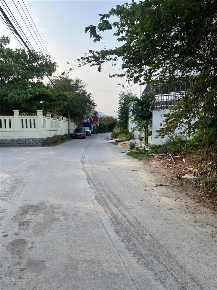 Bán đất mặt tiền thuỷ tú, vĩnh thái, 4,7 tỷ, 145,7m2, đẹp, nhiều tiện ích