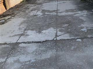 Bán nhà kiệt âu cơ. ô tô đỗ cửa. kiệt thông tứ hướng. gần chợ hoà khánh. 2t550