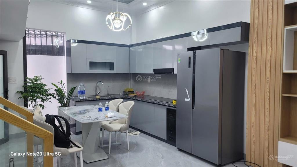 Cho thuê nhà riêng tại bạch mai, 12 triệu, 55 m2, 3pn, 3wc, giá tốt