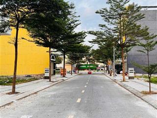 Hot hot! lô đất hiếm thuận giao vị trí đẹp như mơ đất xinh giá yêu mua là mê ngay từ cái nhìn