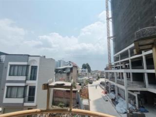 Nhà trung tâm dĩ an nở hậu tài lộc ngay vincom 550 chỉ 5 tỷ 8