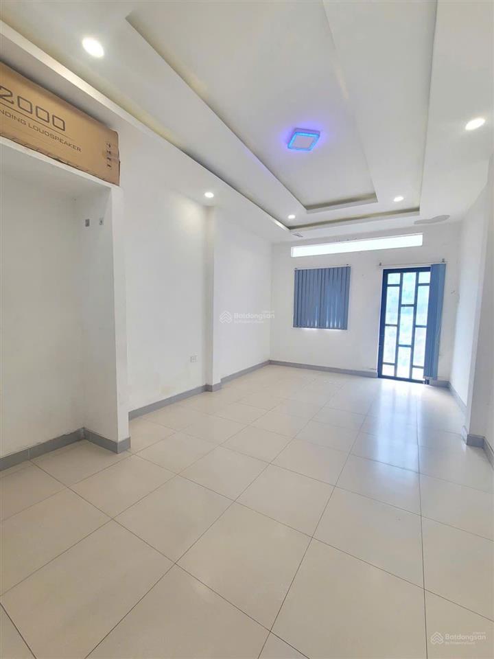 Bán nhà 2 mặt tiền diên hồng, p1 bình thạnh 70m2 9.5 tỷ