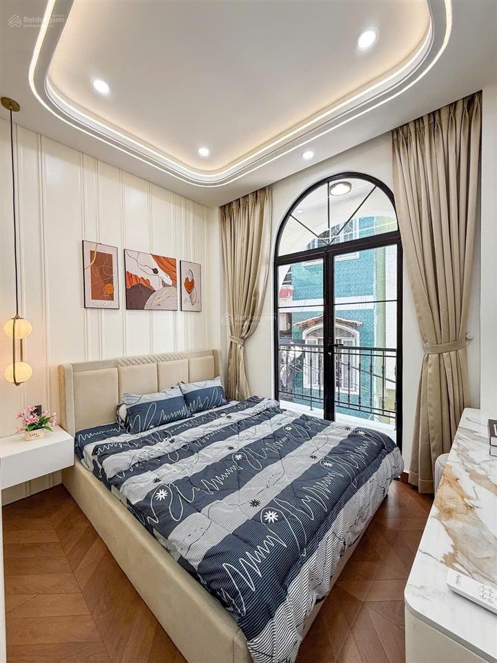Bán nhà phú nhuận hẻm ô tô phùng văn cung, 4 tầng, full nội thất  giá 7,2 tỷ