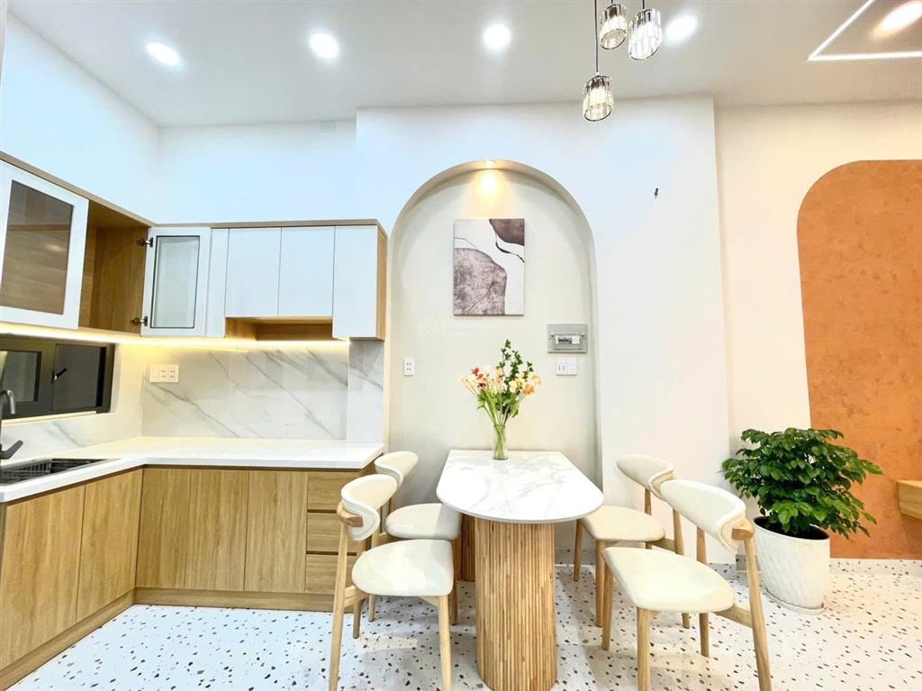 Bán nhà đẹp bùi đình túy, bình thạnh, 42m2, chỉ 6.98 tỷ