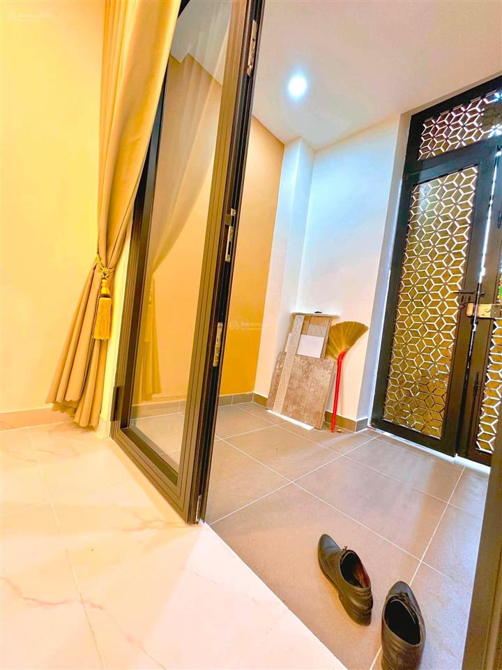 Bán nhà phú nhuận 35m nở hậu vào ở ngay  giá 4,9 tỷ