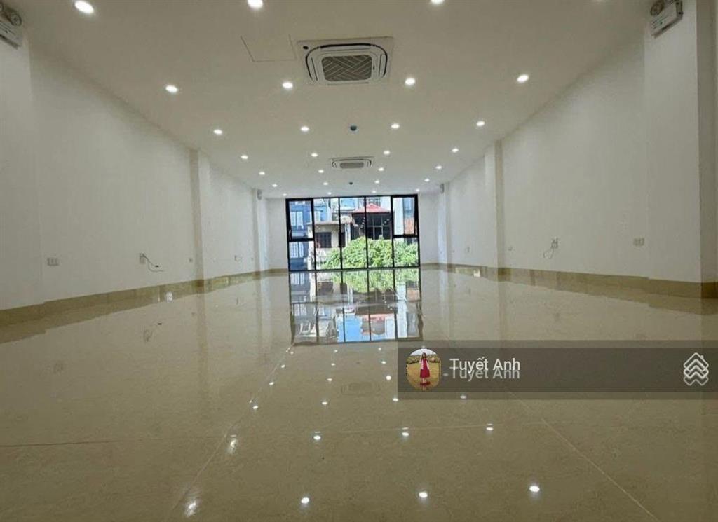 Mặt phố tam khương, đống đa. 136 m, 7 tầng nổi, 1 tầng hầm. kinh doanh mọi ngành nghề.