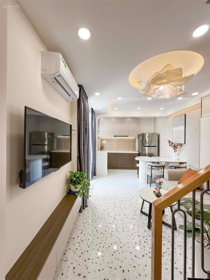 Bán nhà xô viết nghệ tĩnh bình thạnh, gần cầu thị nghè, giáp q1, 36m, 3 tầng, giá 6.25 tỷ tl