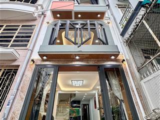 Bán nhà đẹp ở ngay  phan tây hồ, phường 7, phú nhuận  40m2 (3.05 x 13m) 4 tầng, 6pn 6wc  9.25ty