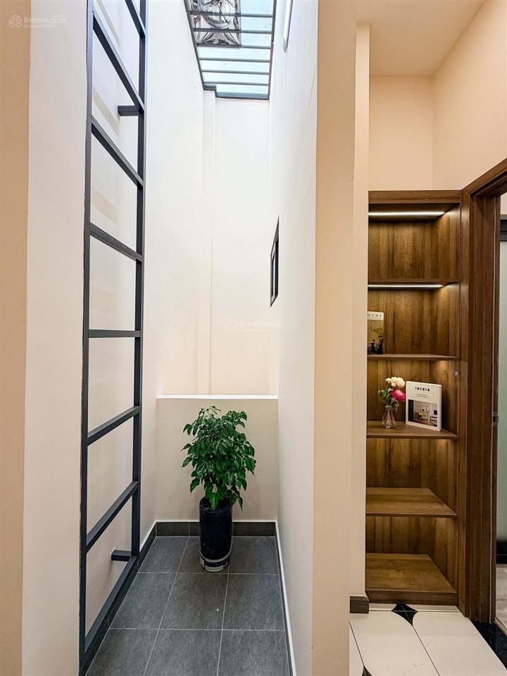 Bán nhà kiến trúc sư thiết kế, mới full nội thất, 2 tầng 49m2, bùi đình túy, p12, bình thạnh, 6.98t