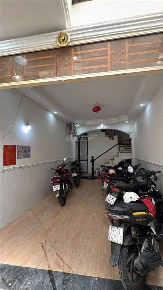 Bán chdv nguyễn thượng hiền, p6 bình thạnh  3.8m x 13.6m  4 tầng, 7pn, 7wc  chỉ 8.68 tỷ