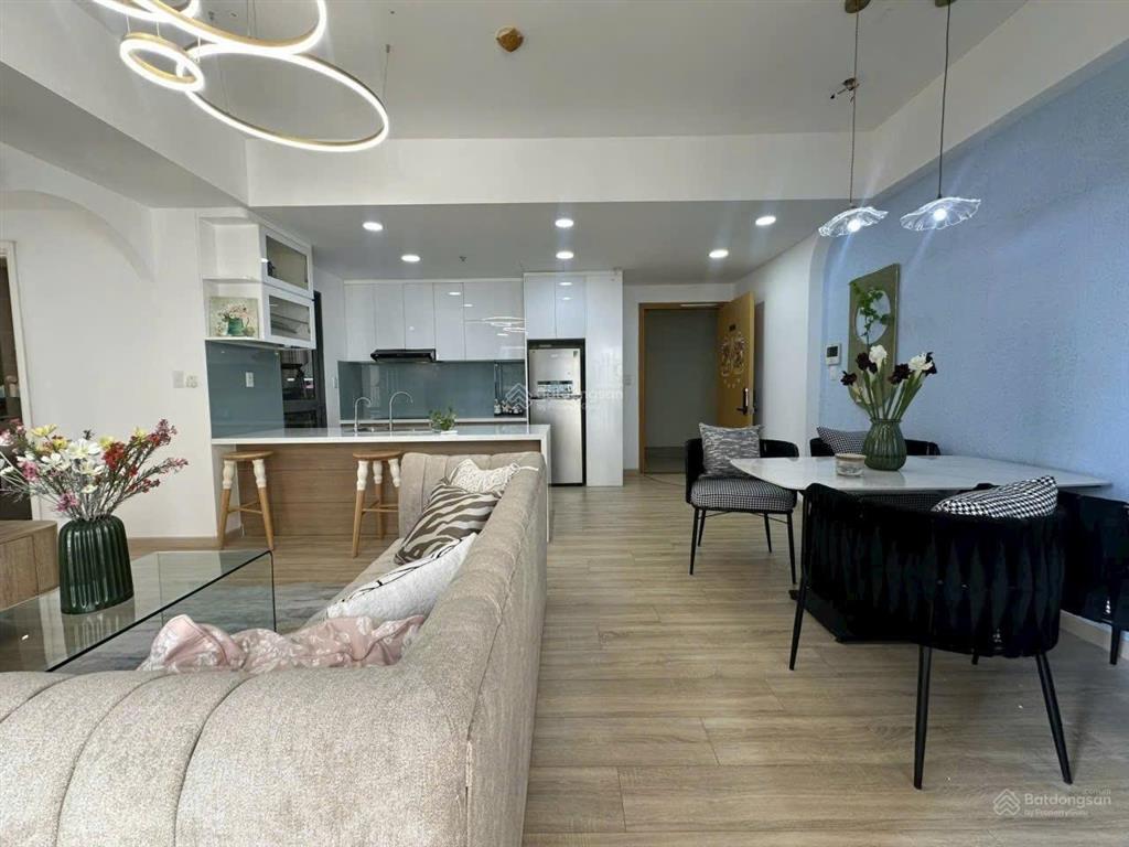 Cho thuê 2pn tại chung cư cao cấp thảo điền giá chỉ từ 25 triệu với layout rộng  sang trọng