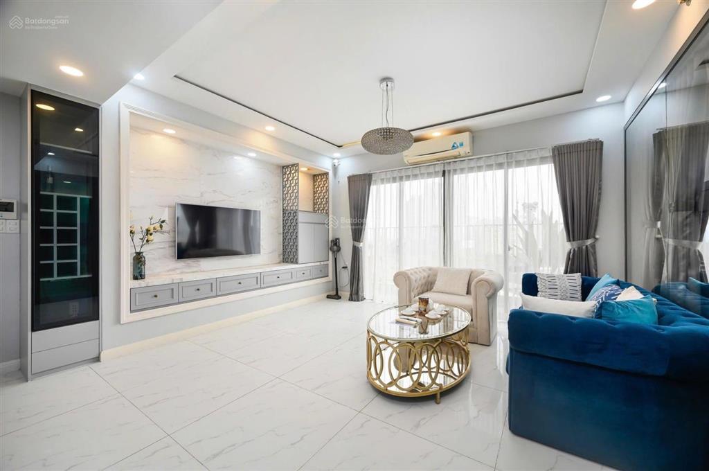 Cho thuê nhanh căn hộ 3 phòng ngủ view hồ bơi tòa t5 masteri thảo điền