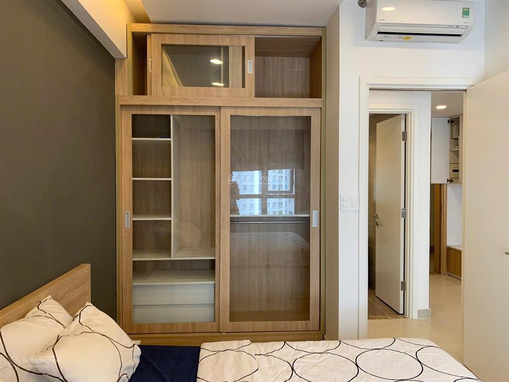Cho thuê căn hộ 1 phòng ngủ giá 18 triệu bao gồm phí. hỗ trợ xem nhà 24/7