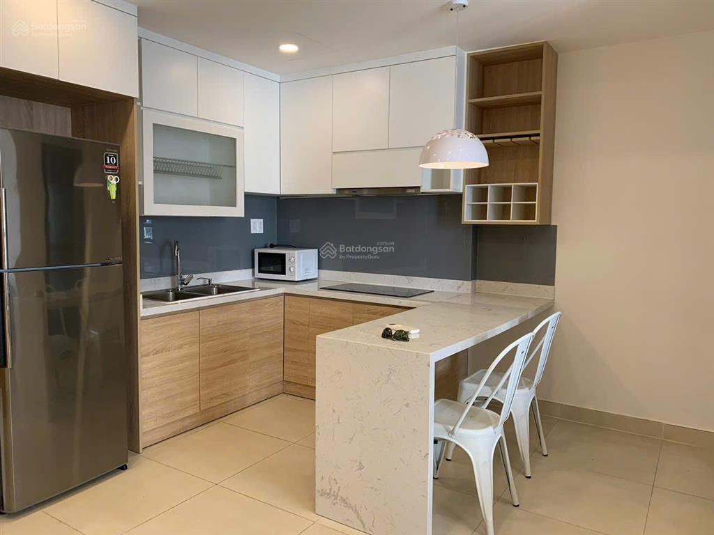 Cho thuê căn hộ 1 phòng ngủ giá 18 triệu bao gồm phí. hỗ trợ xem nhà 24/7