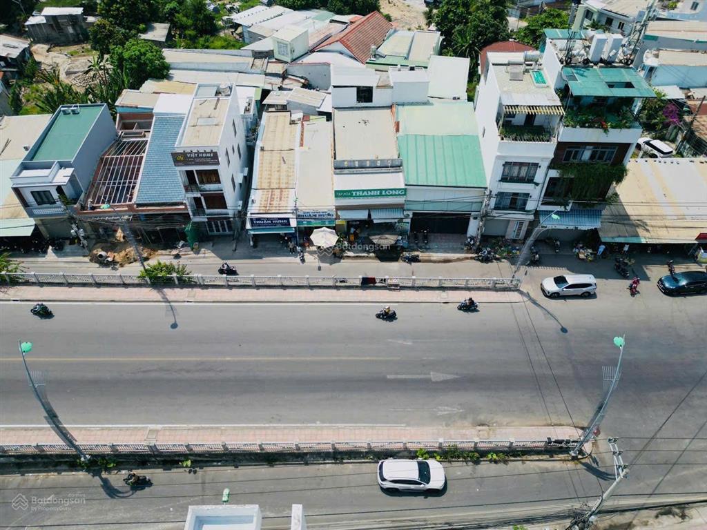 Bán nhà mặt tiền phong châu  nam nha trang, gần dự án sungroup giá chỉ 4,6 tỷ