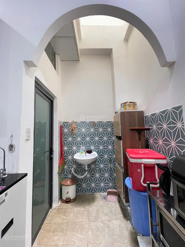 Bán nhà phố nha trang mặt tiền lê hồng phong, phước hòa  1 trệt 2 lầu, full nội thất, giá 8,65 tỷ