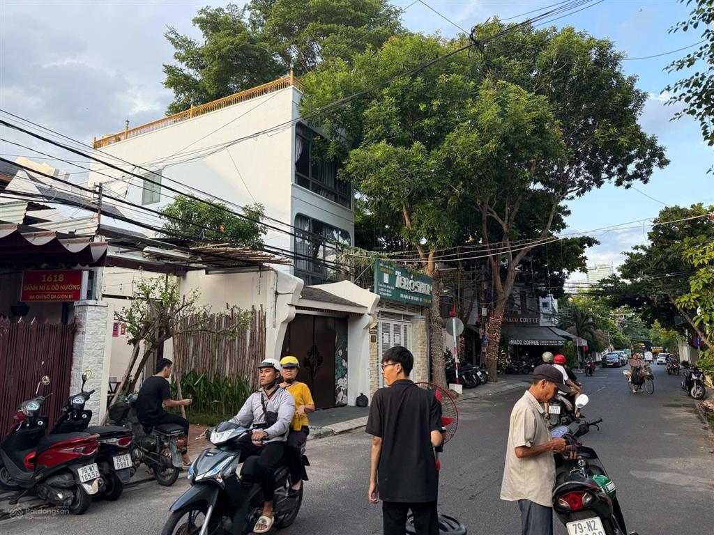 Bán nhà mặt tiền đường lam sơn 2 tầng  phước hòa cũ, nha trang giá tốt