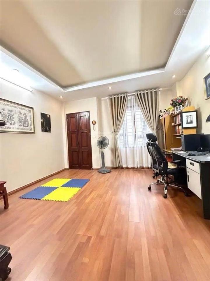 Bán nhà phân lô lương thế vinh, thanh xuân, lô góc 2 mặt ngõ ôtô tải dừng đỗ, kinh doanh văn phòng.