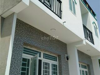 Bán nhà Long Hậu dtsd 140m, xây làm 2 căn, cạnh SG Village, T&T 
