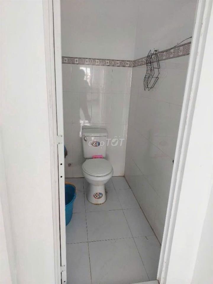 Bán nhà Long Hậu dtsd 140m, xây làm 2 căn, cạnh SG Village, T&T 