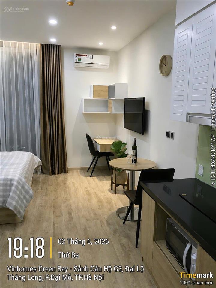 Chính chủ cho thuê gấp căn hộ studio 30m2 full nội thất cao cấp từ 8,5 tr/th vinhomes greenbay